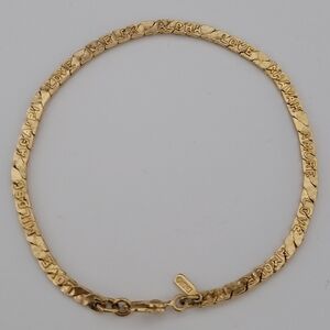Monet Chain Gold Tone Love Amore Aloha Bracelet